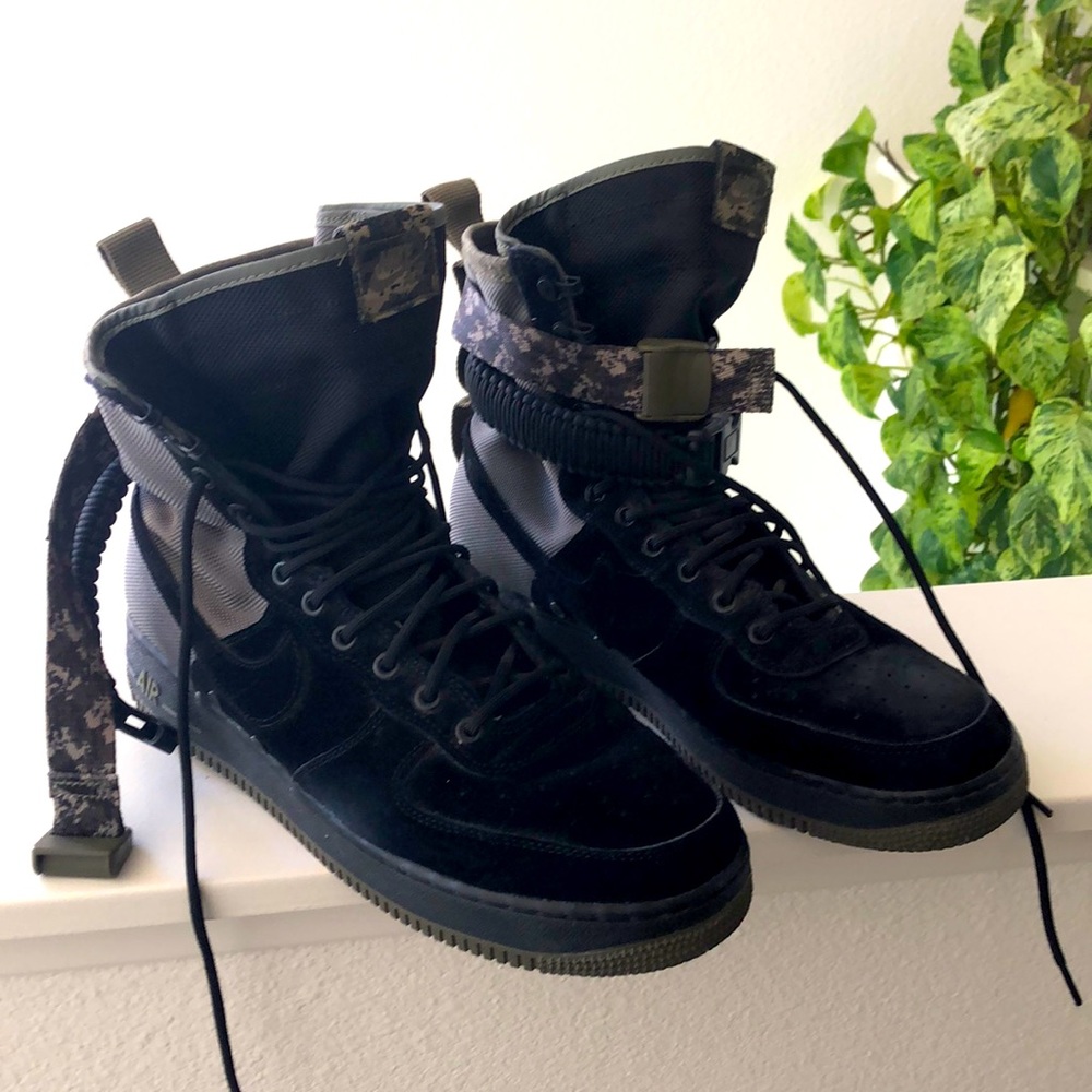 Nike SF AF1 (Air Force 1)